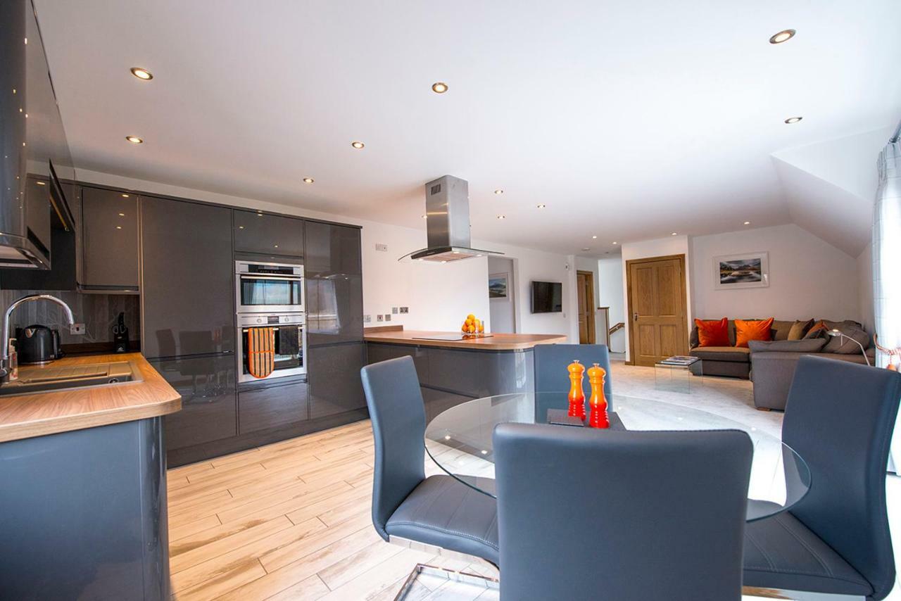 Tower Ridge Courtyard Appartement Fort William Buitenkant foto